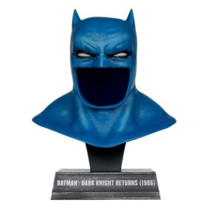 The Dark Knight Returns DC Direct Mini Replica 1/3 Batman Cowl